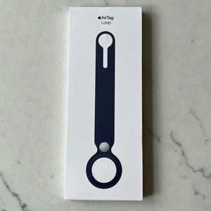 Apple AirTag Loop in Deep Navy